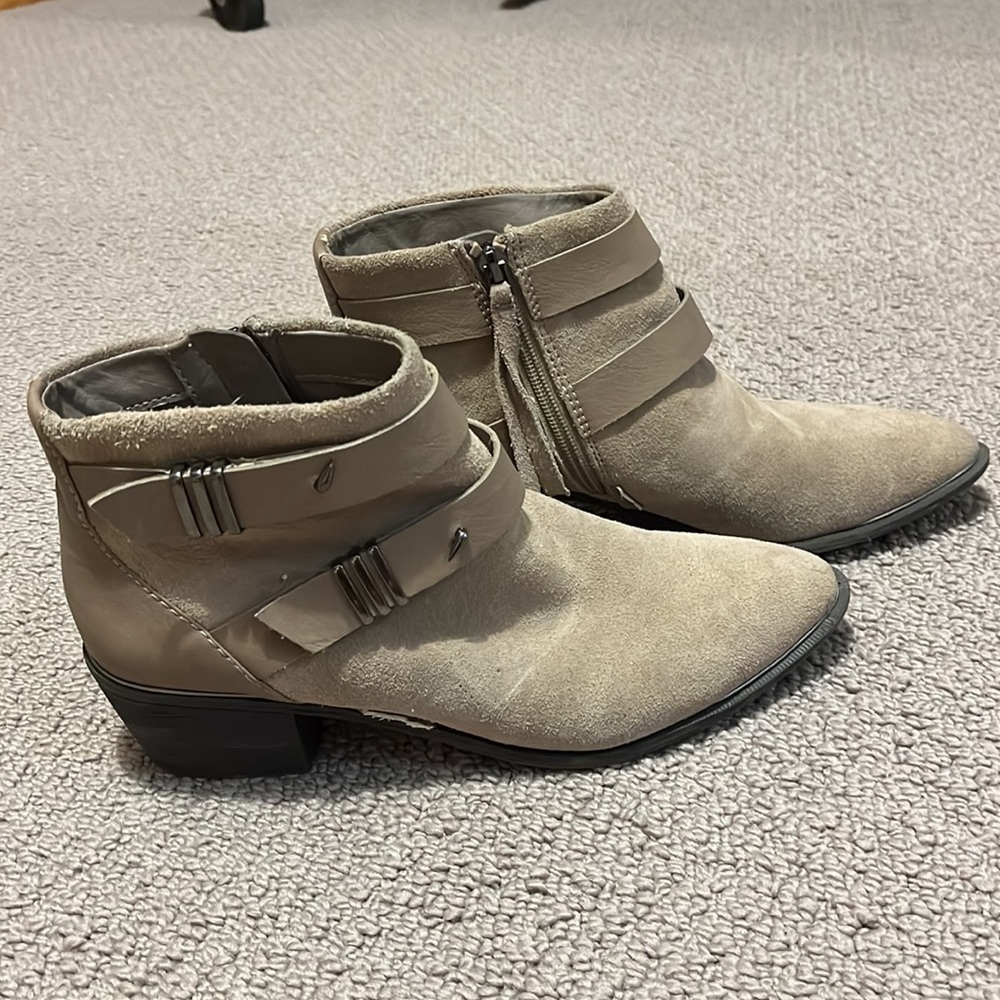Sam Edelman Harley buckle western style boot - Picture 2 of 10